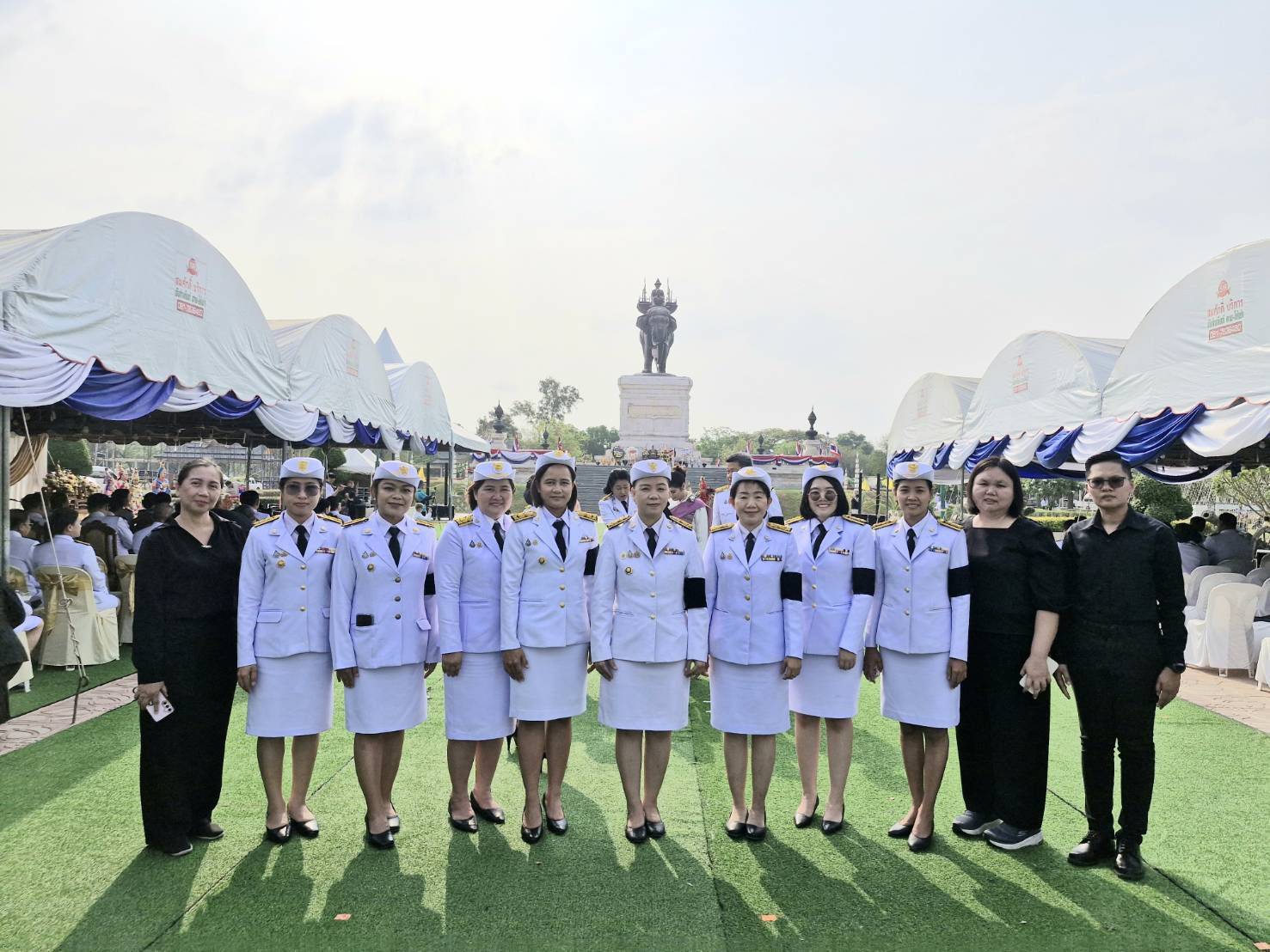 พช.กาญจนบุรี ร่วมพิธีวันที่ระลึก "วันคล้ายวันสวรรคตสมเด็จพระนเรศวรมหาราช" พิธีทางพระพุทธศาสนา พิธีบวงสรวง และพิธีสักการะสิงศักดิ์สิทธิ์ งานเทิดพระเกียรติสมเด็จพระนเรศวรมหาราช ประจำปี 2569